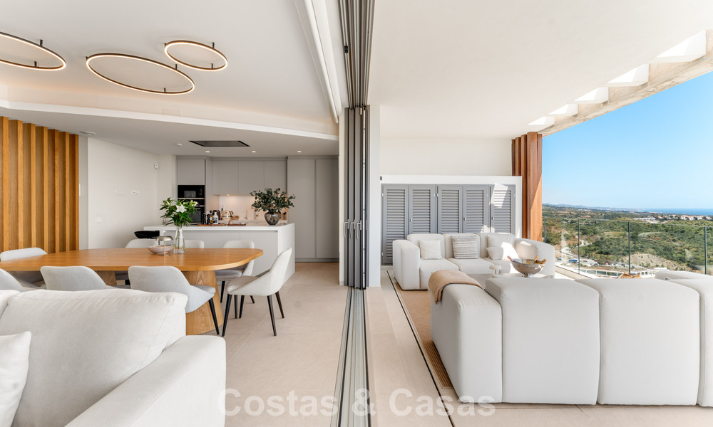 Penthouse de luxe contemporain à vendre avec vue sur la mer dans les collines de La Quinta Resort à Marbella - Benahavís 797698