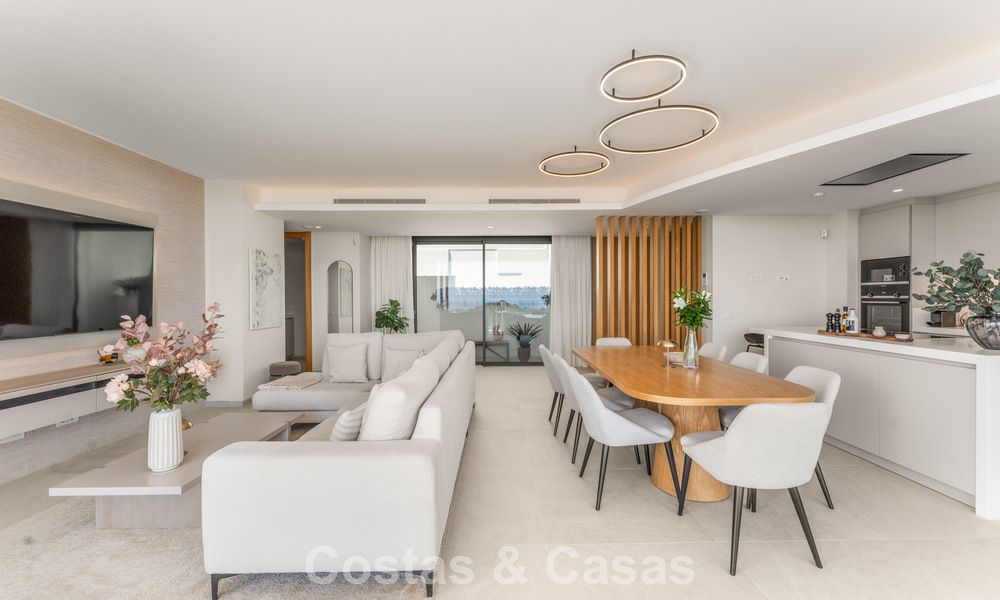 Penthouse de luxe contemporain à vendre avec vue sur la mer dans les collines de La Quinta Resort à Marbella - Benahavís 797704