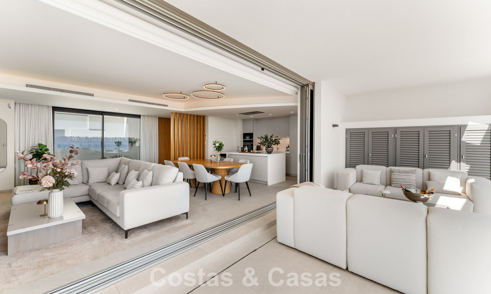 Penthouse de luxe contemporain à vendre avec vue sur la mer dans les collines de La Quinta Resort à Marbella - Benahavís 797705