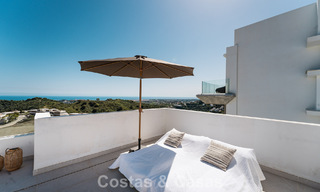 Penthouse de luxe contemporain à vendre avec vue sur la mer dans les collines de La Quinta Resort à Marbella - Benahavís 797709 