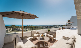 Penthouse de luxe contemporain à vendre avec vue sur la mer dans les collines de La Quinta Resort à Marbella - Benahavís 797716 