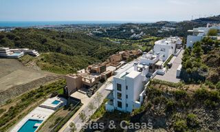 Penthouse de luxe contemporain à vendre avec vue sur la mer dans les collines de La Quinta Resort à Marbella - Benahavís 797725 