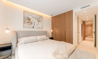 Appartement de jardin élégant rénové à vendre dans un prestigieux parcours de golf à La Quinta, Benahavís - Marbella 797953 