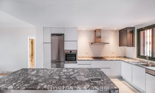 Spacieux appartement de 2 chambres avec vue sur la mer à vendre à Marbella - Benahavís 797975 