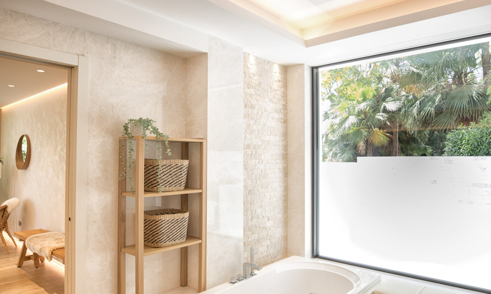 Impressionnante villa moderne avec maison d’amis à vendre sur la New Golden Mile entre Marbella et Estepona 797986