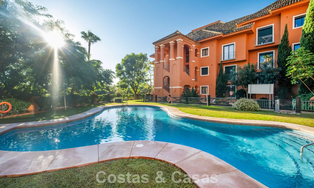 Spacieux appartement de luxe prêt à emménager avec vue sur la mer à vendre à Marbella - Benahavís 798154