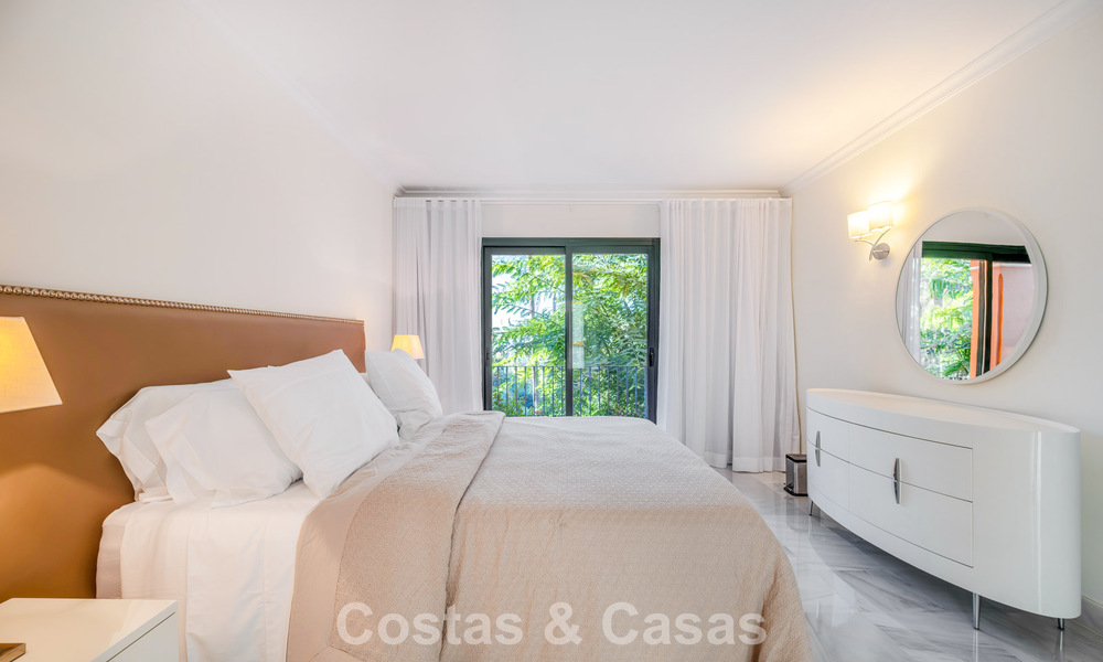 Spacieux appartement de luxe prêt à emménager avec vue sur la mer à vendre à Marbella - Benahavís 798163