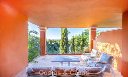 Spacieux appartement de luxe prêt à emménager avec vue sur la mer à vendre à Marbella - Benahavís 798167