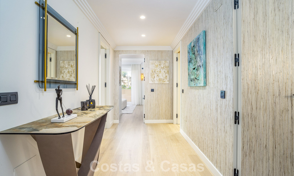 Spacieux appartement moderne de 4 chambres avec vue sur la mer à vendre à Nueva Andalucía, Marbella 798226