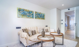 Spacieux appartement moderne de 4 chambres avec vue sur la mer à vendre à Nueva Andalucía, Marbella 798228 