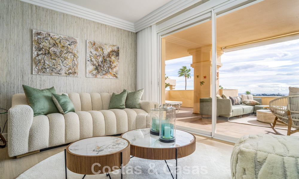Spacieux appartement moderne de 4 chambres avec vue sur la mer à vendre à Nueva Andalucía, Marbella 798237