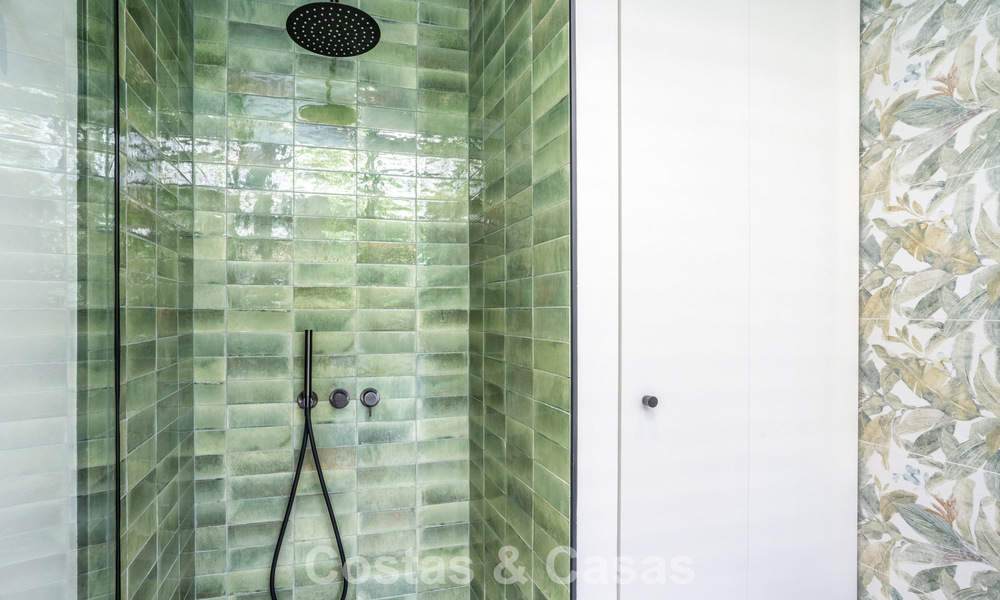 Spacieux appartement moderne de 4 chambres avec vue sur la mer à vendre à Nueva Andalucía, Marbella 798254