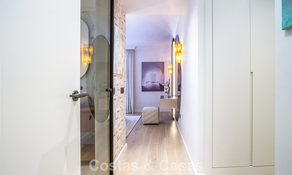 Spacieux appartement moderne de 4 chambres avec vue sur la mer à vendre à Nueva Andalucía, Marbella 798255