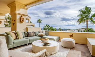 Spacieux appartement moderne de 4 chambres avec vue sur la mer à vendre à Nueva Andalucía, Marbella 798263 