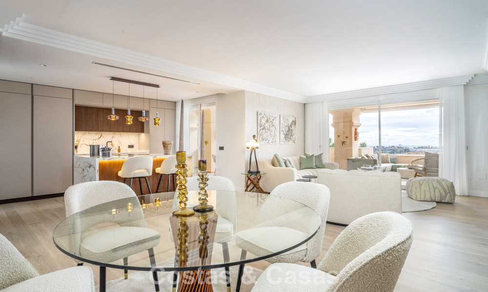Spacieux appartement moderne de 4 chambres avec vue sur la mer à vendre à Nueva Andalucía, Marbella 798265
