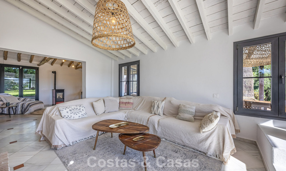 Charmante villa rustique avec confort moderne à vendre à Guadalmina Alta, Marbella 798270