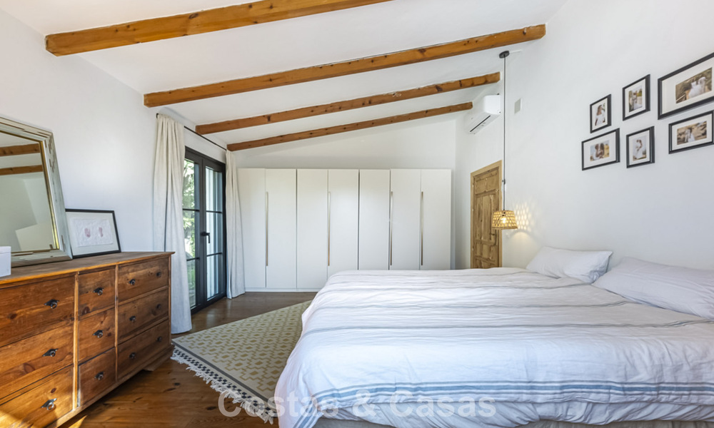 Charmante villa rustique avec confort moderne à vendre à Guadalmina Alta, Marbella 798271