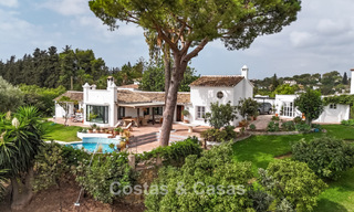 Charmante villa rustique avec confort moderne à vendre à Guadalmina Alta, Marbella 798288 