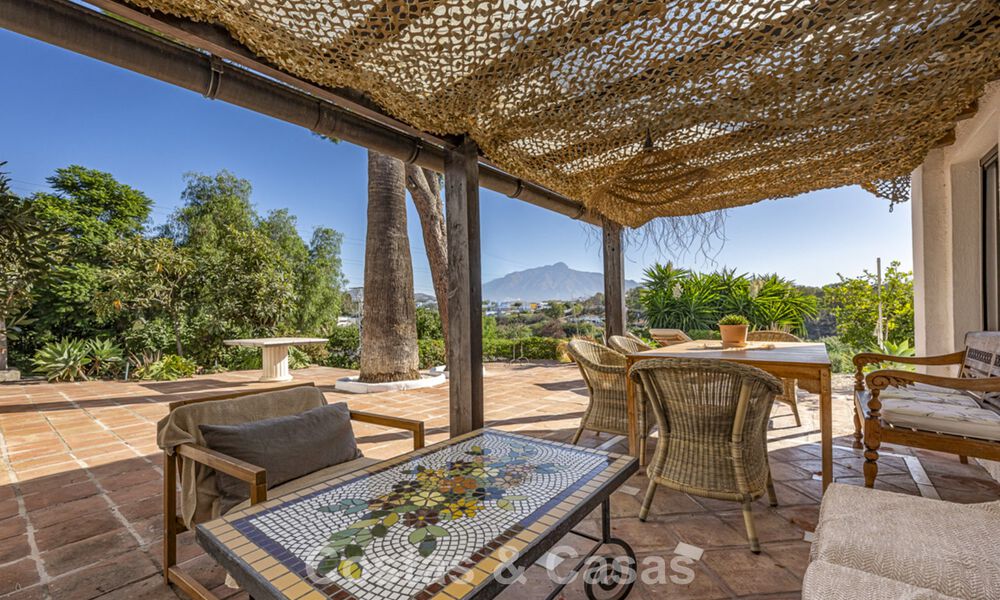 Charmante villa rustique avec confort moderne à vendre à Guadalmina Alta, Marbella 798291