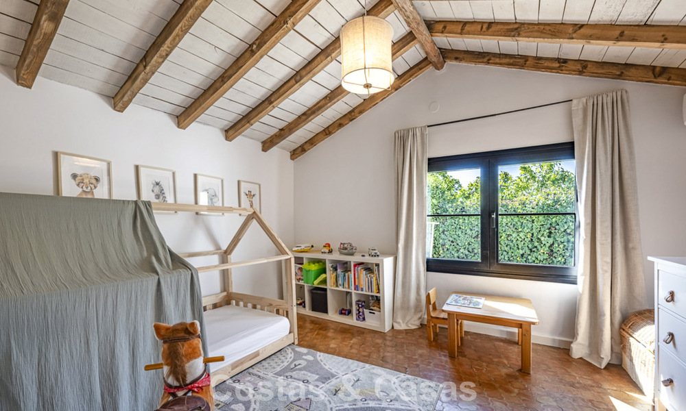 Charmante villa rustique avec confort moderne à vendre à Guadalmina Alta, Marbella 798299