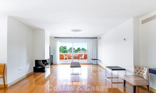 Penthouse élégant avec vaste terrasse à vendre près de Guadalmina Baja, Marbella - Estepona 798316 