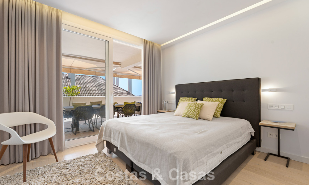 Appartement duplex de luxe avec 4 chambres à vendre dans un complexe résidentiel prestigieux à Nueva Andalucía, Marbella 798400