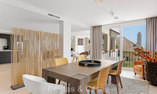 Appartement duplex de luxe avec 4 chambres à vendre dans un complexe résidentiel prestigieux à Nueva Andalucía, Marbella 798409 