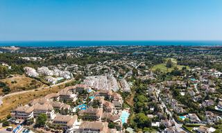 Appartement duplex de luxe avec 4 chambres à vendre dans un complexe résidentiel prestigieux à Nueva Andalucía, Marbella 798420 