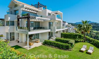 Appartement duplex de luxe avec grand jardin et vue mer à vendre à Marbella - Benahavís 798325 
