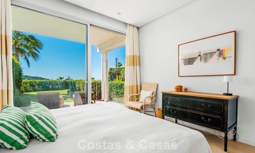 Appartement duplex de luxe avec grand jardin et vue mer à vendre à Marbella - Benahavís 798352