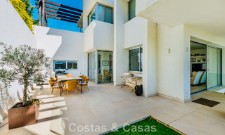 Appartement duplex de luxe avec grand jardin et vue mer à vendre à Marbella - Benahavís 798360 