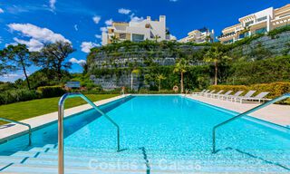 Appartement duplex de luxe avec grand jardin et vue mer à vendre à Marbella - Benahavís 798373 