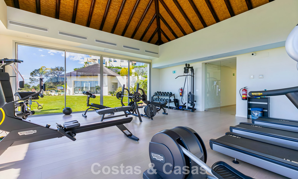 Appartement duplex de luxe avec grand jardin et vue mer à vendre à Marbella - Benahavís 798379