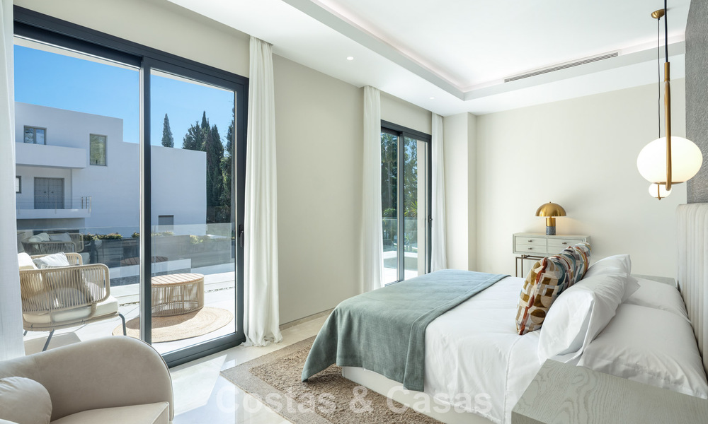 Villa design contemporaine à vendre à deux pas du terrain de golf, au cœur de Nueva Andalucía, Marbella 798432