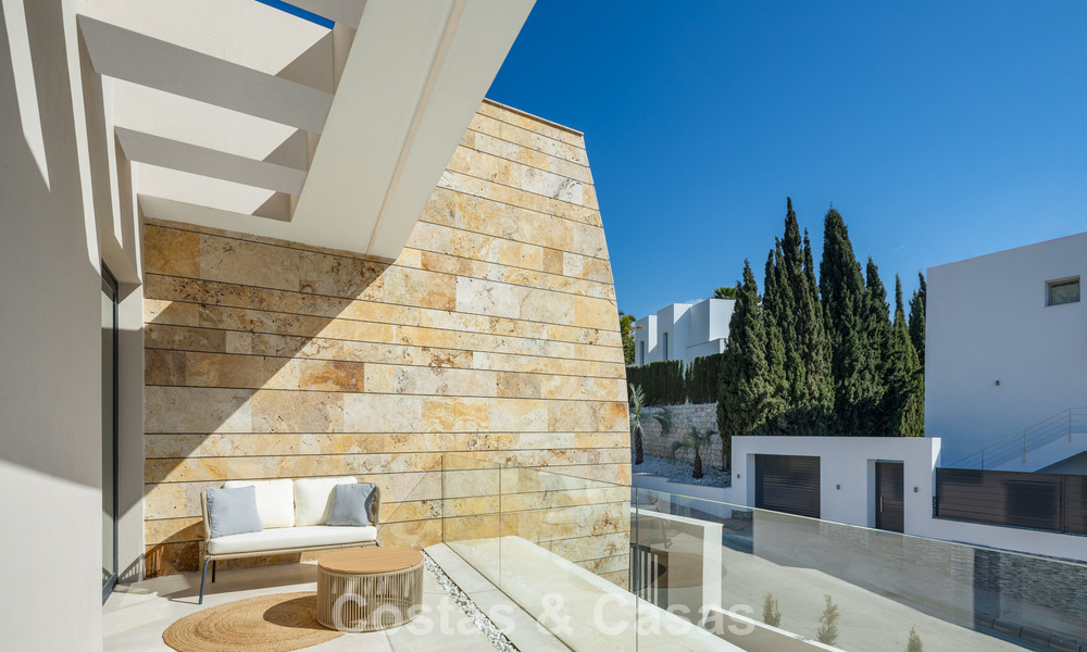 Villa design contemporaine à vendre à deux pas du terrain de golf, au cœur de Nueva Andalucía, Marbella 798434