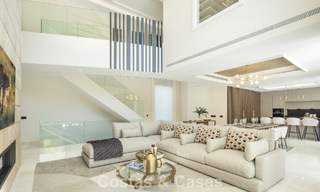 Villa design contemporaine à vendre à deux pas du terrain de golf, au cœur de Nueva Andalucía, Marbella 798445 