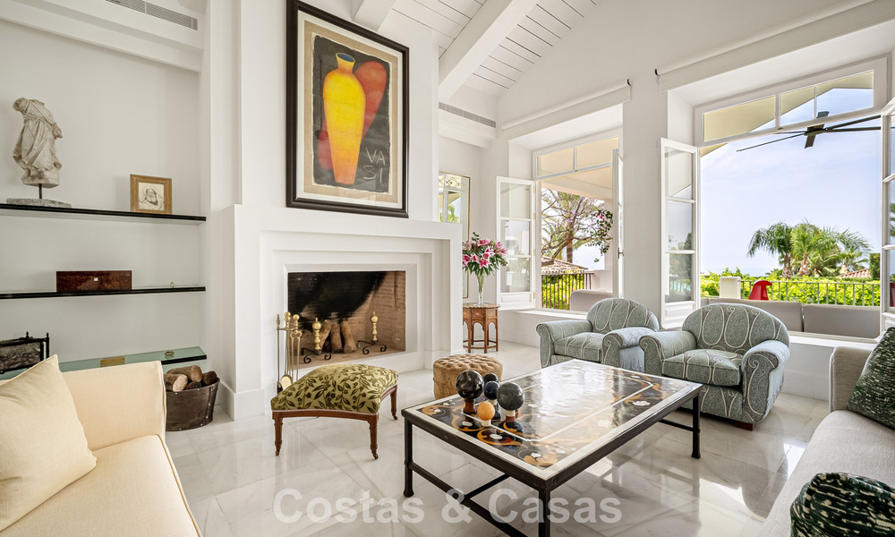 Somptueuse villa de luxe au style architectural méditerranéen classique à vendre à Sierra Blanca, Marbella 798483