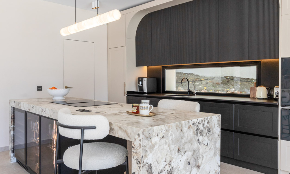 Villa méditerranéenne moderne entièrement rénovée avec vue sur la mer à vendre à Benahavís - Marbella 798554