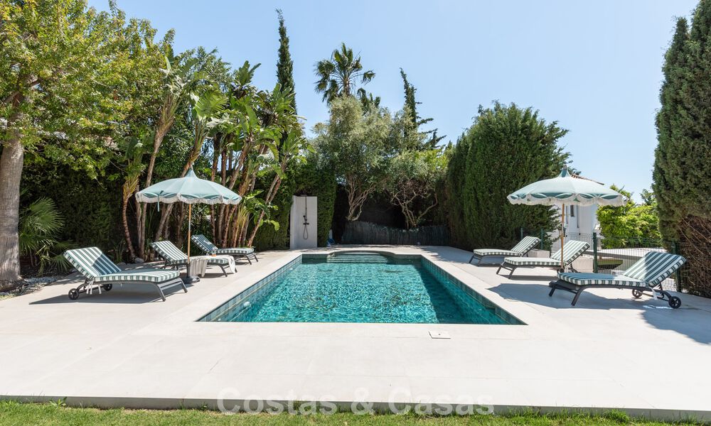 Villa méditerranéenne moderne entièrement rénovée avec vue sur la mer à vendre à Benahavís - Marbella 798564