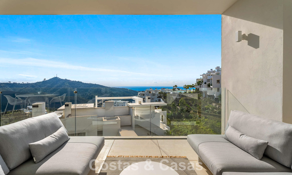 Appartement moderne de luxe à vendre avec vue sur la mer dans un complexe boutique sur les collines près de Marbella 798593