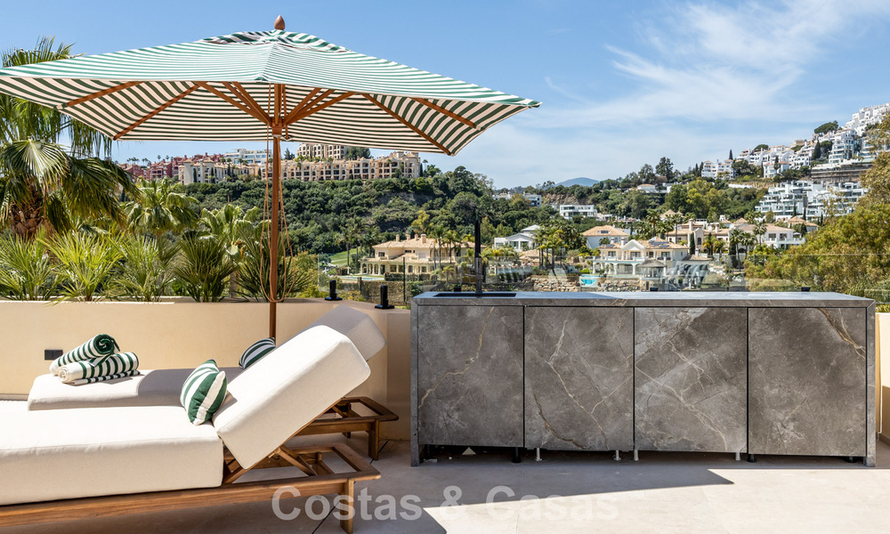 Maison de ville design de luxe avec vue panoramique sur la mer à vendre à La Quinta, Marbella - Benahavís 798649
