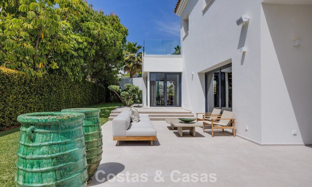 Villa de luxe, prête à emménager, au style contemporain méditerranéen à vendre dans un quartier de golf de Marbella - Benahavís 798698