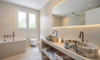 Villa de luxe, prête à emménager, au style contemporain méditerranéen à vendre dans un quartier de golf de Marbella - Benahavís 798705 