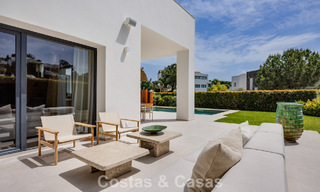 Villa de luxe, prête à emménager, au style contemporain méditerranéen à vendre dans un quartier de golf de Marbella - Benahavís 798713 