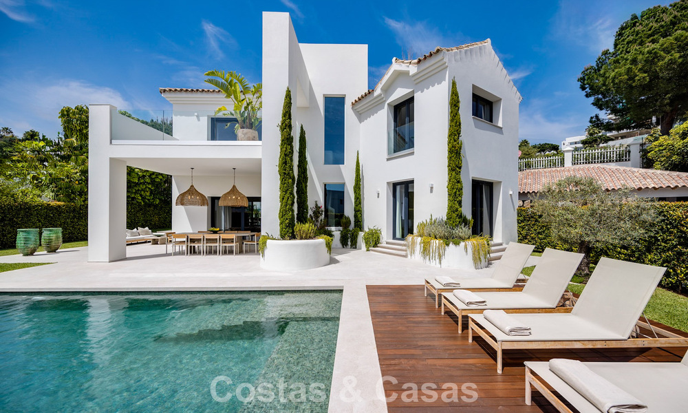 Villa de luxe, prête à emménager, au style contemporain méditerranéen à vendre dans un quartier de golf de Marbella - Benahavís 798719