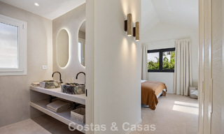 Villa de luxe, prête à emménager, au style contemporain méditerranéen à vendre dans un quartier de golf de Marbella - Benahavís 798730 
