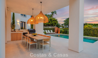 Villa de luxe, prête à emménager, au style contemporain méditerranéen à vendre dans un quartier de golf de Marbella - Benahavís 798738 