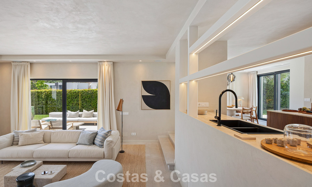 Villa de luxe, prête à emménager, au style contemporain méditerranéen à vendre dans un quartier de golf de Marbella - Benahavís 798742