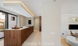 Villa de luxe, prête à emménager, au style contemporain méditerranéen à vendre dans un quartier de golf de Marbella - Benahavís 798746 