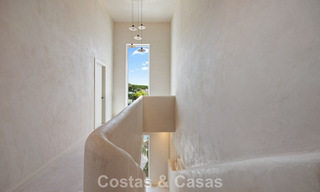 Villa de luxe, prête à emménager, au style contemporain méditerranéen à vendre dans un quartier de golf de Marbella - Benahavís 798754 